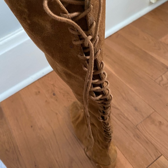 Zara suede tan boots! 🤎 - Picture 3 of 7